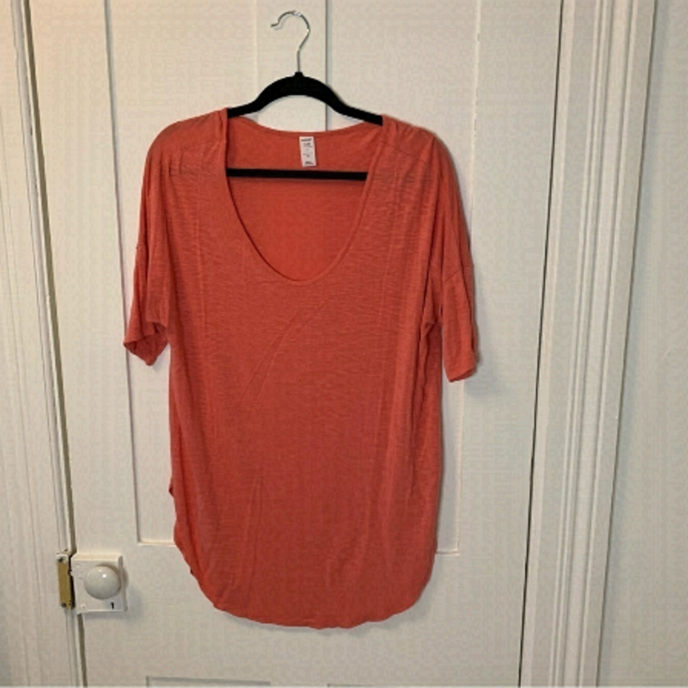 Luxe Coral Tshirt